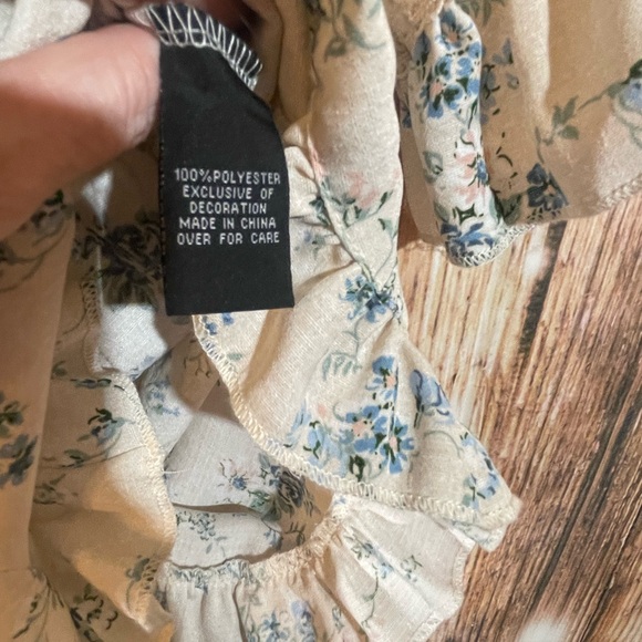 I.N Girl Floral Short Romper Size 10 100% Polyester EUC - Picture 6 of 6